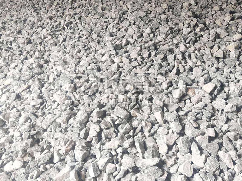 碳酸氢钙烘干后